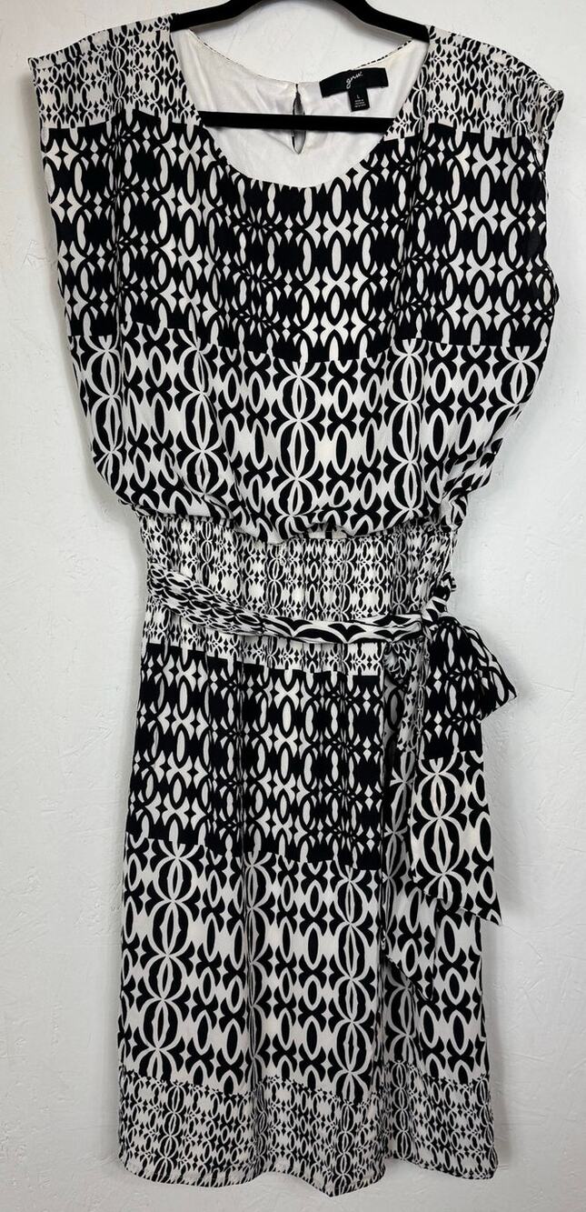 GNW Black & White Sleeveless Knee-length Dress Women's Large